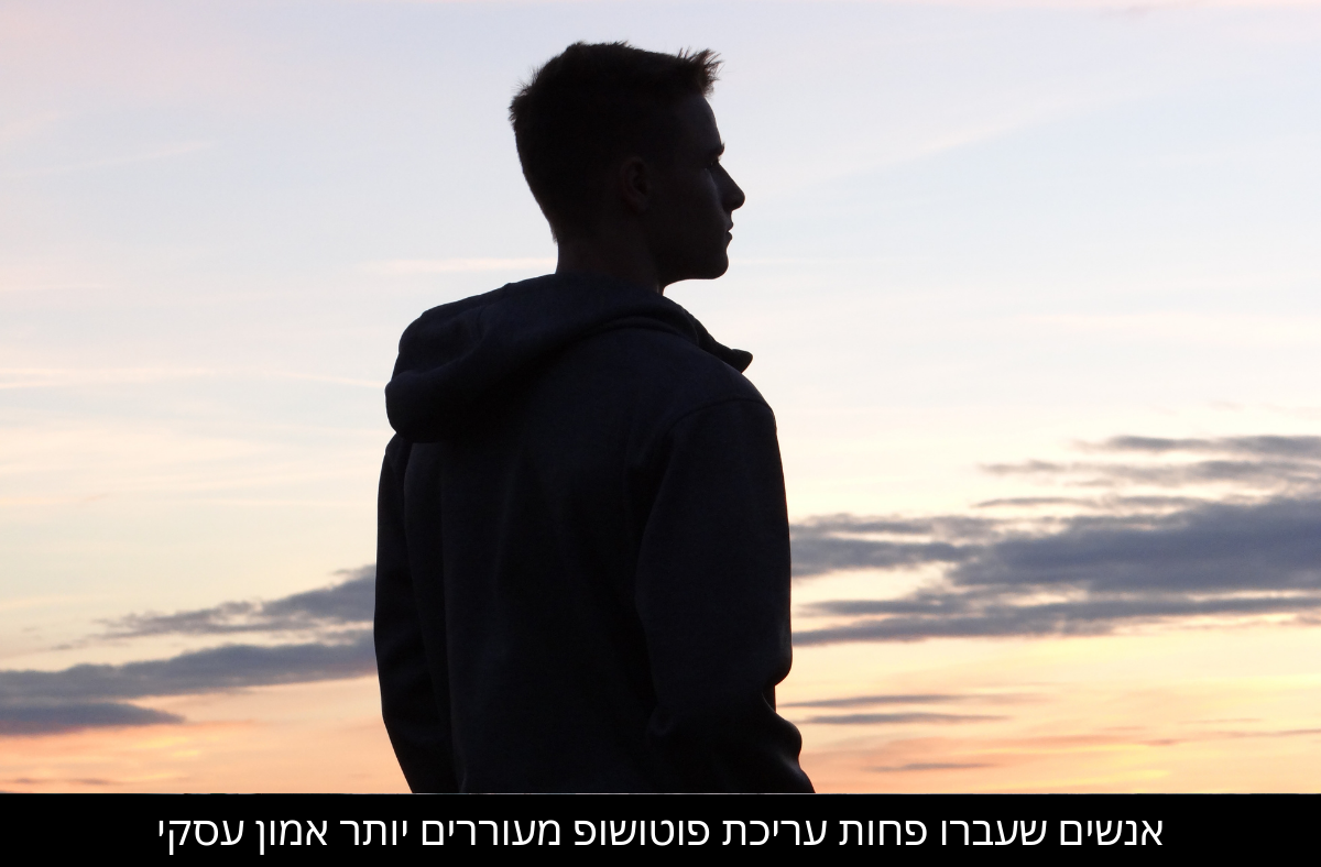עותק של עותק של עותק של עותק של עותק של עותק של עותק של Cream Corner Frame Photography Logo (44)